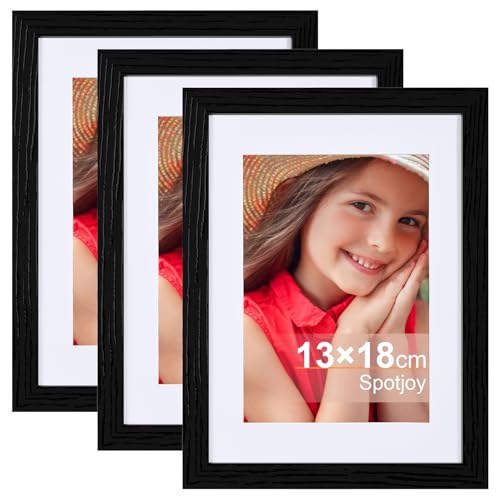 Spotjoy Bilderrahmen 13x18cm Fotorahmen Holzrahmen Posterrahmen mit Passepartout MDF Rahmen 3er-Set,Schwarz Spotjoy Bilderrahmen 13x18cm Fotorahmen Holzrahmen Posterrahmen mit Passepartout MDF Rahmen 3er-Set,Schwarz von Spotjoy