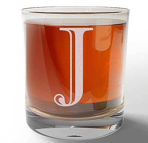 Geätztes Monogramm Rocks altmodisches Lowball-Glas für Whiskey Scotch Bourbon (Buchstabe J) von Spotted Dog Company