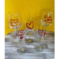 Valentinstag/Galentines Glas - Personalisiertes Weinglas/Prosecco/Sektglas-Personalisiertes Bestie Geschenk - Galentins Geschenk von SpottedBeeGifts