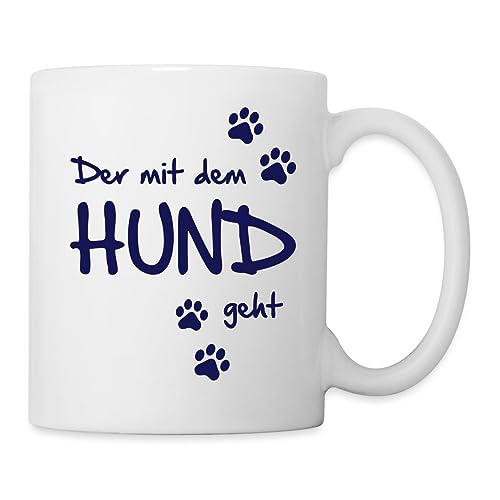 Spreadshirt Der Mit Dem Hund Geht Gassi Hunde Spruch Tasse, One size, weiß von Spreadshirt
