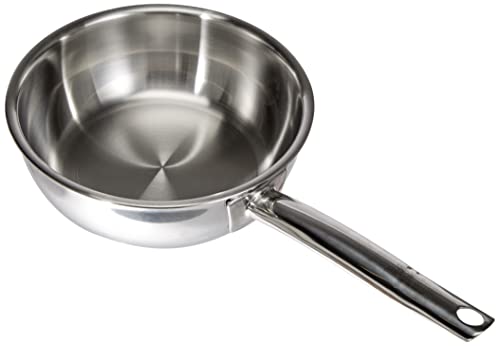 Spring Sauteuse Brigade Premium | Edelstahl | Ø 18 cm, H: 6,5cm / Inhalt: 1,5 L | Backofen- und Spülmaschinenfest | mit Schüttrand und Innenskalierung | induktionsgeeignet von Spring