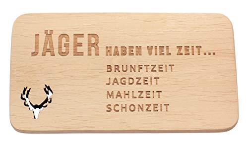 Spruchreif | Holz-Frühstücksbrettchen mit Gravur "Jäger haben viel Zeit..." | Geschenke für Jäger | Jagdgeschenk von Spruchreif