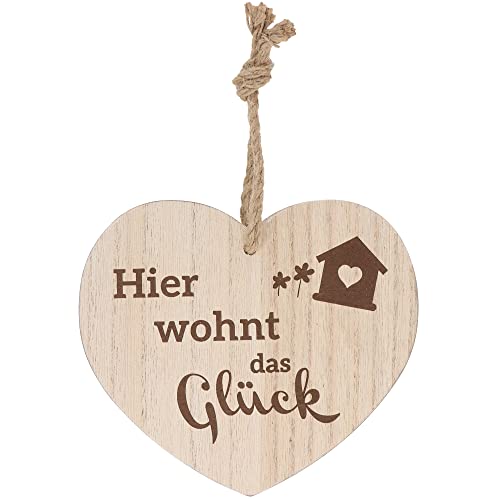 Spruchreif | Deko Herz mit Gravur | Holzherz mit Gravur | Shabby Chic Deko | Wanddeko Herz | Türdekoration | Türdeko Haustüre | Geschenk zum Einzug | Einzugsgeschenk Hier wohnt das Glück Spruchreif | Deko Herz mit Gravur | Holzherz mit Gravur | Shabby Chic Deko | Wanddeko Herz | Türdekoration | Türdeko Haustüre | Geschenk zum Einzug | Einzugsgeschenk Hier wohnt das Glück von Spruchreif