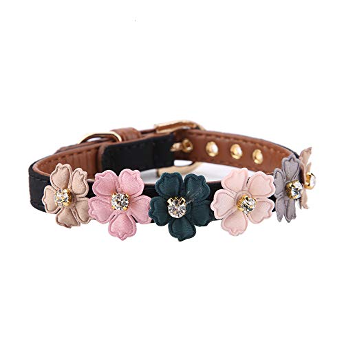 Srliya Blumen mit Fliege, Verstellbares Haustierkragen für Katzen und Kleine Mittelgroße Hunde, Schöne und Bequeme PU -Lederhundkragen für Tägliche Dekor oder Party Zeigen (Schwarz #03) von Srliya