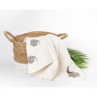 Handgemachte, Hypoallergen Bio Baumwolle Elefant Baby/Kleinkind Quilt, Krippe Decke Handgefertigt Mit Natürlichen Farbstoffen von SrushtiLinens