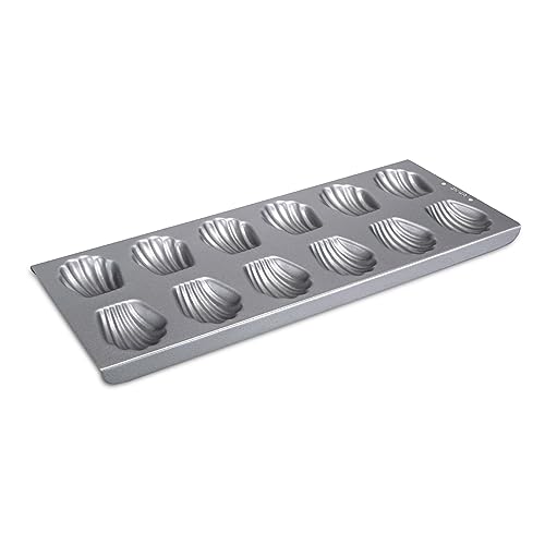 STÄDTER we love baking Bärentatzen Madeleines Backform, Antihaftbeschichtet, 35x14,5cm, Für 12 Madeleines, Ideal für Backen Mit Liebe, Hochwertige Metallform von Städter