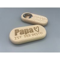 Flaschenöffner Personalisiert Mit Individueller Gravur Aus Holz von StahlUnikat