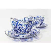Handbemalter Blauer Teetasse Und Untertassen-Set, Glasmalerei-Design von StainedGlassware