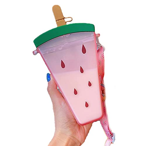 Stakee Süße Wassermelonwasserflasche Plastikwasserflaschen Stroh Tragbarer Verstellbarer Saftflasche Leckdosenflasche von Stakee