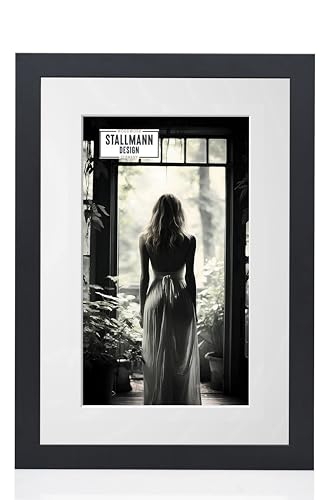 Stallmann Design Bilderrahmen mit Passepartout 70x100 cm (Bild 50x70) | Farbe: Schwarz | 30 mm starke Rahmenleiste von Stallmann Design