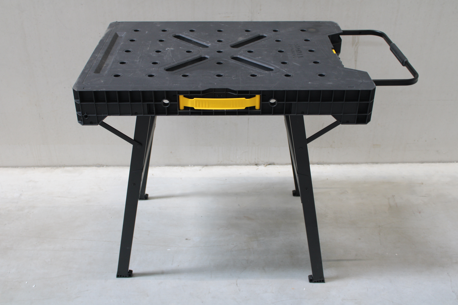 B-Ware Stanley Fmst1 75672 Klappbare Werkbank Fat Max Arbeitstisch Tisch Werkstatttisch von Stanley