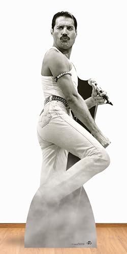 Star Cutouts Ltd CS850 Lebensgroße Pappfigur Freddie Mercury 1985 Live Aid mit kostenlosem Desktop Stand-up Aufsteller perfekt für Fans, Partys, Sammler und Events, Einfarbig, Mehrfarbig, Lifesize von STAR CUTOUTS