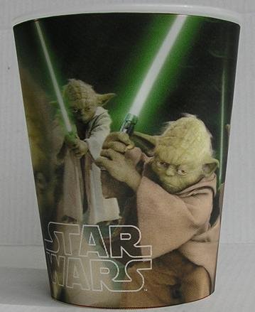 Star Wars 3D Becher Trinkbecher Motiv YODA von Star Wars