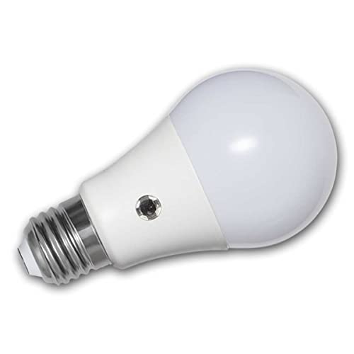 Star Trading E27 LED Lampe mit Dämmerungssensor, Leistung 8,2W, Lichtfarbe warmweiß, 806lm, Lichtempfindlichkeit <30 Lux von Star