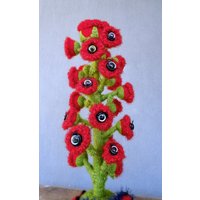 Vintage Handgefertigtes Garn Blume Pflanze Kitsch Googly Eyes Decor von StarHomeStudio