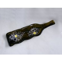 Dekorative 3 Kerze Platte "Daisy' ~ Von Hand Bemalt, Umweltfreundlich, Recycelt Geschmolzene Weinflasche. Gewürz/Tauchen Servierplatte. Sackte von StarlightAndShadows