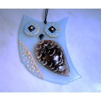 Ooak Hand Bemalt, Schmelzglas Hängen Ornament. "Kauz - Rustique in Baby Blau' Cute Eule. 3D Blass Blau & Braun von StarlightAndShadows