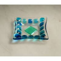 Summer Seas | D4, Mosaik Serie, Verschmolzene Glas Ringschale/Ohrringschale in Einer Reihe Von Blues. Badezimmer Küche Schlafzimmer Summer Seas | D4, Mosaik Serie, Verschmolzene Glas Ringschale/Ohrringschale in Einer Reihe Von Blues. Badezimmer Küche Schlafzimmer von StarlightAndShadows