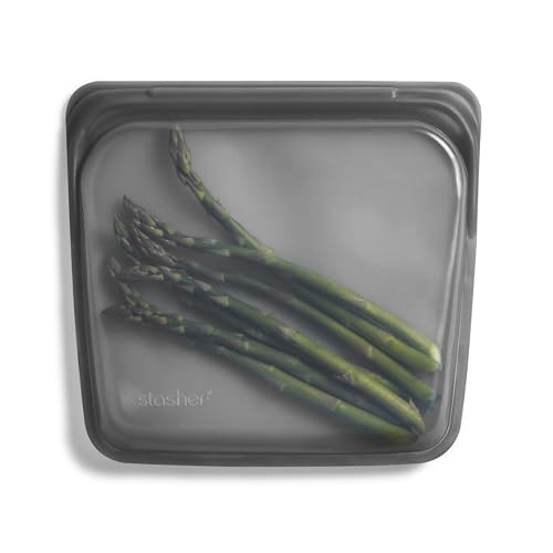 Stasher Bag Premium Silikonbeutel wiederverwendbar für Lebensmittel, Sandwich Bag, Asche, Dauerhaft, Backofen, spülmaschinen & gefriersicher, Umweltfreundlich, Lunch-Tasche, Leckagefrei, 828ml Stasher Bag Premium Silikonbeutel wiederverwendbar für Lebensmittel, Sandwich Bag, Asche, Dauerhaft, Backofen, spülmaschinen & gefriersicher, Umweltfreundlich, Lunch-Tasche, Leckagefrei, 828ml von Stasher