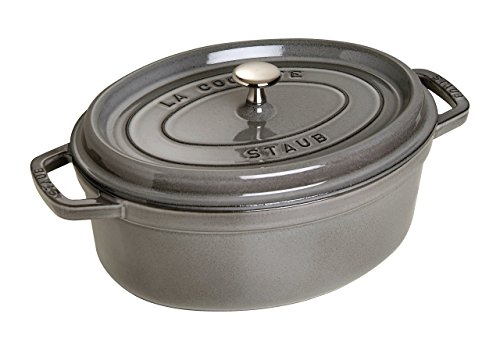 STAUB Gusseisen Bräter/Cocotte, Oval 27 cm, 3,2 L, Aromaregen Funktion für optimale Befeuchtung, Für alle Herdarten inkl. Induktion & Backofen, Graphitgrau von STAUB
