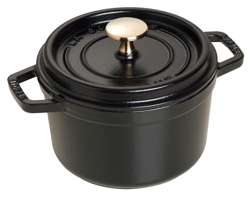 STAUB Gusseisen Bräter/Cocotte, Rund 16 cm, 1,2 L, Aromaregen Funktion für optimale Befeuchtung, Für alle Herdarten inkl. Induktion & Backofen, Schwarz von STAUB
