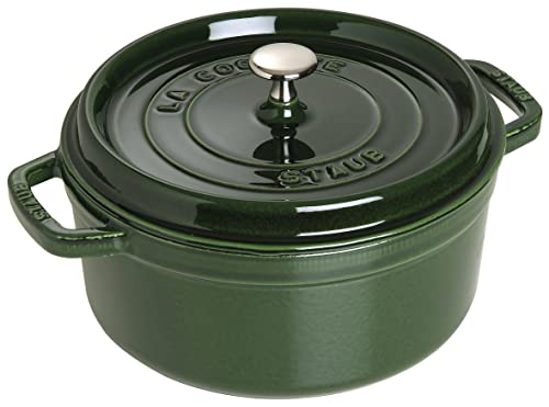 STAUB Gusseisen Bräter/Cocotte, Rund 24 cm, 3,8 L, Aromaregen Funktion, Für alle Herdarten geeignet, Basilikum/Grün von STAUB