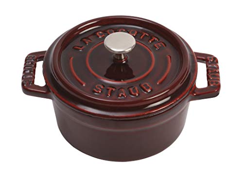 STAUB Mini Cocotte, rund mit Deckel 10 cm, 0,25 L, induktionsgeeignet, mit mattschwarzer Emaillierung im Inneren des Topfes, Grenadine Rot von STAUB