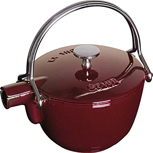 STAUB Teekanne/Wasserkessel, rund, 16,5 cm, 1,1 L, für alle Herdarten, Grenadine Rot von STAUB