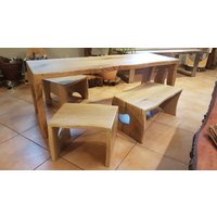 Sitzgruppe 3-Teilig Couchtisch/ Beistelltisch Mit 1 Hocker Und Einer Bank Aus Massivholz Eiche Handarbeit Unikat Kindertisch Blumenhocker von SteBaDesign