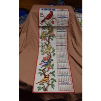 Vintage Kalender Handtuch/Wandbehang - 1976 Vögel Kirschen Blumen Handgenähte Pailletten von SteamRollerVintage