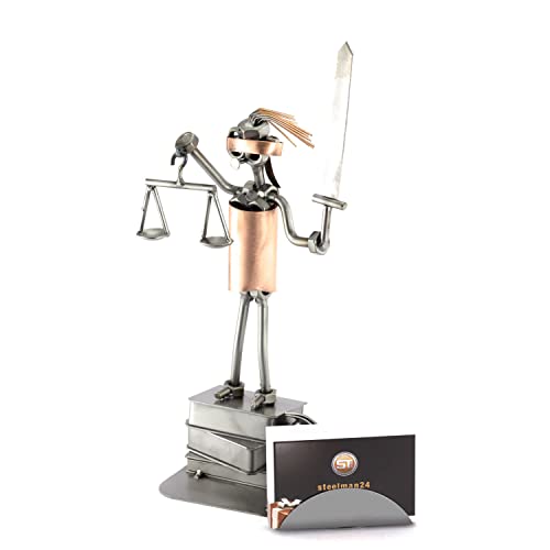 Steelman24 I Schraubenmännchen Justizia Mit Visitenkartenhalter I Made in Germany I Handarbeit I Geschenkidee I Stahlfigur I Metallfigur I Metallmännchen Steelman24 I Schraubenmännchen Justizia Mit Visitenkartenhalter I Made in Germany I Handarbeit I Geschenkidee I Stahlfigur I Metallfigur I Metallmännchen von Steelman24