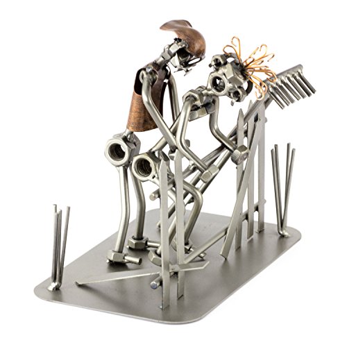 Steelman24 I Schraubenmännchen Liebeszaun I Made in Germany I Handarbeit I Geschenkidee I Stahlfigur I Metallfigur I Metallmännchen von Steelman24