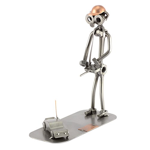 Steelman24 I Schraubenmännchen Modellbauer Mit Auto I Made in Germany I Handarbeit I Geschenkidee I Stahlfigur I Metallfigur I Metallmännchen von Steelman24