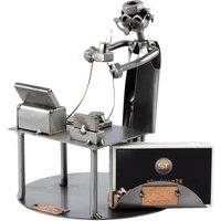 Schraubenmännchen Physiker Mit Visitenkartenhalter - Original Steelman24 Metallskulptur Das Perfekte Geschenk Schraubenmännchen Physiker Mit Visitenkartenhalter - Original Steelman24 Metallskulptur Das Perfekte Geschenk von Steelman24DE