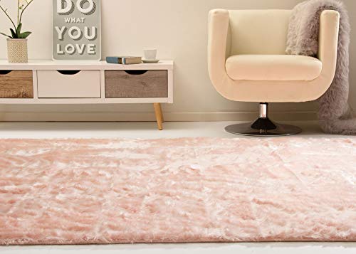 Steffensmeier Fell Hochflor Teppich Senja XL Fellimitat in Luminous Rosa, Ökotex Zertifiziert, Größe: 120x180 cm von Steffensmeier