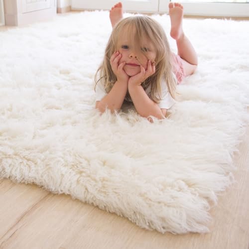 Steffensmeier Flokati 2000 Teppich original griechischer Hirtenteppich Hochflor 100% Neuseeland Schurwolle, Größe: 290x390 cm Steffensmeier Flokati 2000 Teppich original griechischer Hirtenteppich Hochflor 100% Neuseeland Schurwolle, Größe: 290x390 cm von Steffensmeier