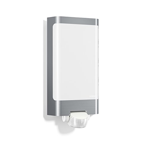 Steinel LED Außenleuchte L 240 S Edelstahl, 9.3 W LED Wandlampe, warm-weiß, 180° Bewegungsmelder, 10 m Reichweite, 8.1 x 16.5 x 30.5 cm Steinel LED Außenleuchte L 240 S Edelstahl, 9.3 W LED Wandlampe, warm-weiß, 180° Bewegungsmelder, 10 m Reichweite, 8.1 x 16.5 x 30.5 cm von Steinel