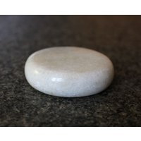 Plinthe - Kleiner Sockel, Aus Weißem Marmor Gravur Möglich Plinthe - Kleiner Sockel, Aus Weißem Marmor Gravur Möglich von SteingravurenDE