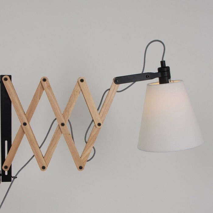 Steinhauer Holzscherenleuchte Liv von Steinhauer Lighting