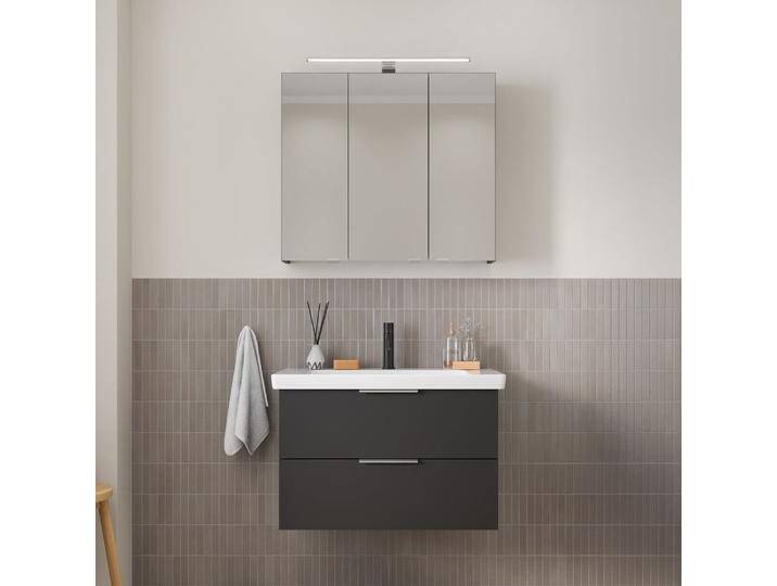 Steinkamp Living 2.0 / Villeroy & Boch Subway 3.0 Badmöbel Set 80 cm mit Spiegelschrank 2269974 Steinkamp Living 2.0 / Villeroy & Boch Subway 3.0 Badmöbel Set 80 cm mit Spiegelschrank 2269974 von Steinkamp