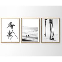 Surf Print 3Er Set , Surfboard Schwarz Weiß Strand Druck Ozean Küsten Druck Wandkunst Galerie Drucke-S113 Surf Print 3Er Set , Surfboard Schwarz Weiß Strand Druck Ozean Küsten Druck Wandkunst Galerie Drucke-S113 von StellaPosterPrint