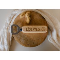 Flaschenöffner "Glückspils" | Geschenk Für Echte Männer von Stellmichhin