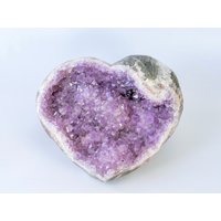 Amethyst Geode Herz | Herzförmige Amethyst-Geode 3, 2 Pfund von StenaGems