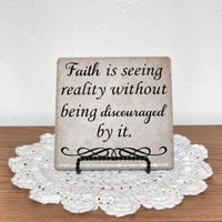 Glaube Sieht Kachel - Benutzerdefiniertes Vinyl-Zeichen Dekorative Fliese Vinyl-Sprüche Religiöses Geschenk Inspirierend Ermutigung von StepOfFaithGifts