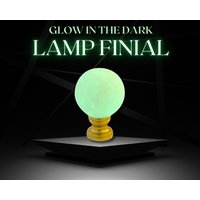 Einzigartige Nachtlicht Nachttisch Licht Geschenk Glow in The Dark Finial Lampe Sonnensystem Celestial Decor Planet Solar Lamp Topper von StephenDEvans