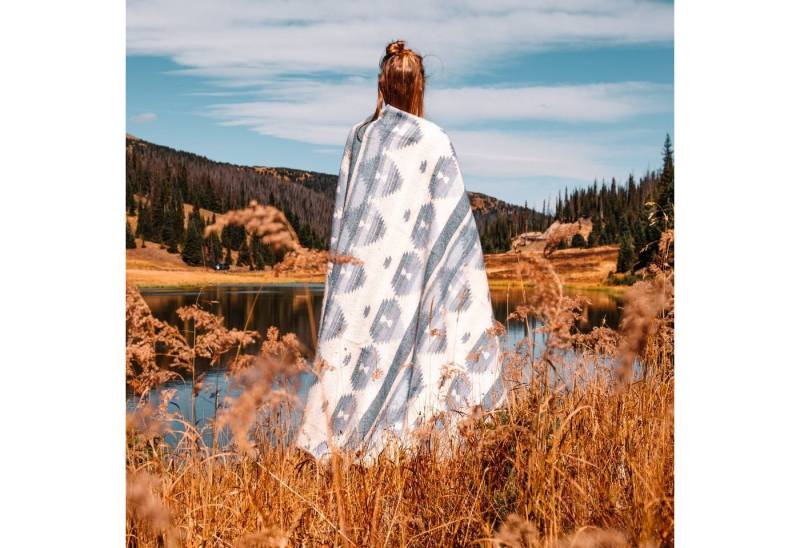 Wolldecke POLAR, Steppenwolle, Nachhaltige Wohndecke 130x200cm, Made in EU aus 100% Schurwolle von Steppenwolle