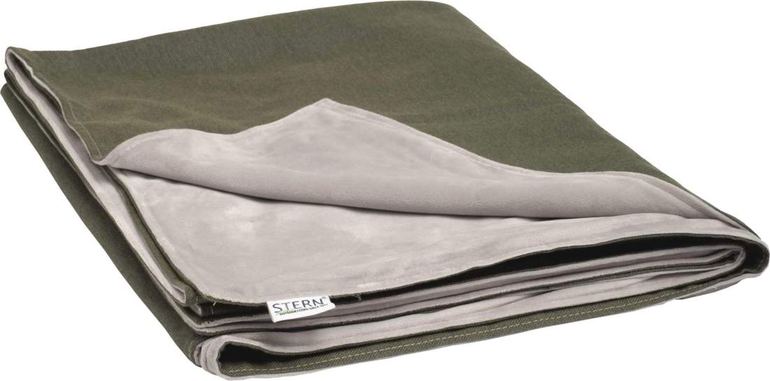 Stern Kuscheldecke Fleece - dunkelgrün von Stern Gartenmöbel