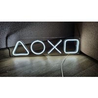 Game Сonsole Neon Sign - Desk Neon, Room Decor, Für Gamer, Controller Button Schild, Light von StevenSigns