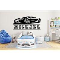 Großer Wunschname Rennauto Reifen Kariert Flaggen Wandtattoo Rad F1 Aufkleber Personalisierte Flagge Vinyl Wandsticker Jungenzimmer 404Ez von StickOshop