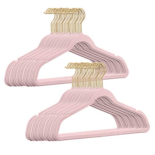 50 Stück hochwertige Samt Kleiderbügel in der Farbe Rosa mit Gold Look Haken/Anti-Rutsch/von StickandShine von StickandShine Inh. Christian Müller